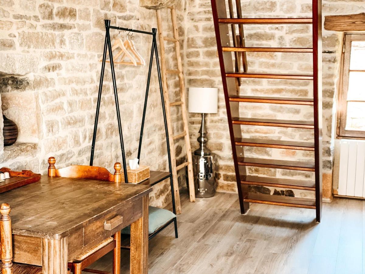 Mas Parenthese - Chambres Et Table D'Hotes Loze Esterno foto